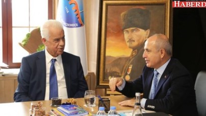 Eroğlu yeni belediye binasına tam not verdi