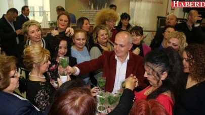 Başkan Akgün: Atamızla ne kadar gururlansak azdır!