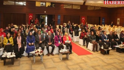 KADIN MECLİSLERİ ZİRVESİNİN İLKİ GERÇEKLEŞTİRİLDİ