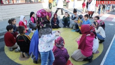 Küçükçekmece’nin 3’üncü Çocuk Sokağı açıldı