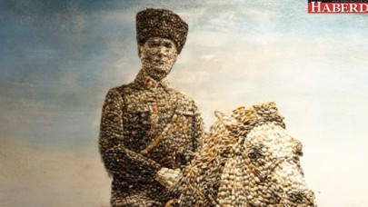 YAPTIĞI TABLOLARDAN SANAT ‘TAŞ’IYOR