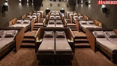 İstanbulda yataklı sinema salonu açıldı: İşte şaşırtan bilet fiyatları