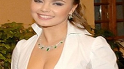 Milletvekillerine dekolte yasağı