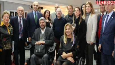 Senden Farklı Değilim fotoğraf sergisi