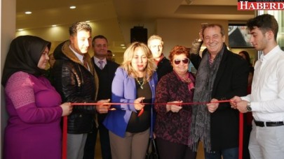 Sanatçı farklı bakar