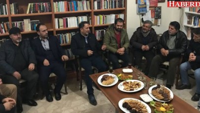 CHPden Esenyurt Halkevi’ne destek ziyareti