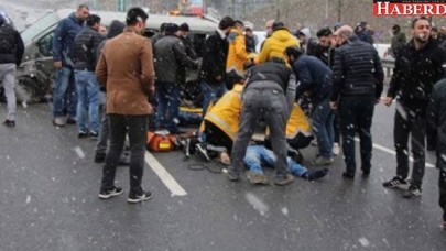 İstanbulda zincirleme kaza... Yaralılar var