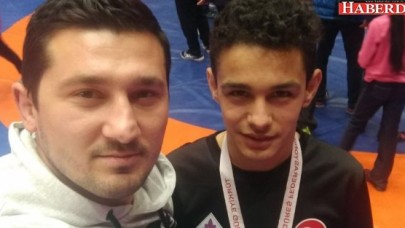 Güreşçimiz Batuhan Bardak Türkiye 3.’sü oldu