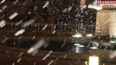 İstanbula beklenen kar geldi