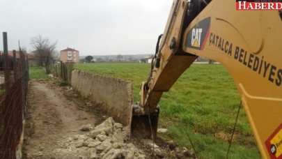 Fen İşleri gece gündüz demeden çalışıyor