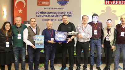 Akgün: Hizmet kalitesini ve motivasyonu arttırır