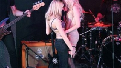 Paris'i karıştırdı