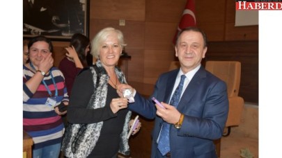 SİLİVRİ BELEDİYESİ’NDE KADIN PERSONELE 8 MART İZNİ