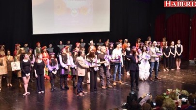 AVCILAR’DA SÖZ KADINLARIN