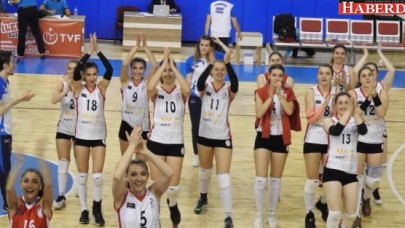 Büyükçekmece’nin Sultanları 1. Lig’de