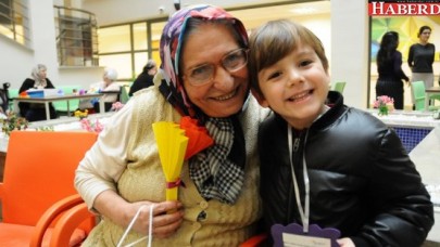 ÇOCUKLAR YAŞLILARIN KALBİNİ FETHETTİ