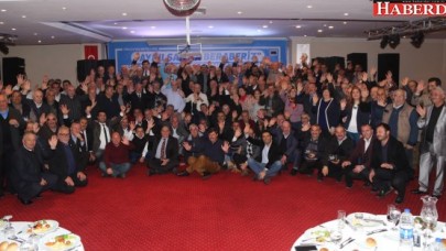 Akgün: Ayrılsak da beraberiz