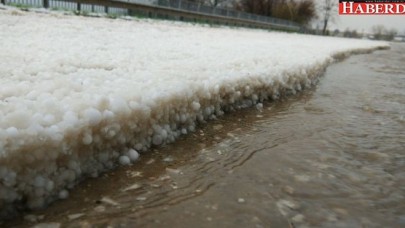 Edirneyi şiddetli dolu vurdu