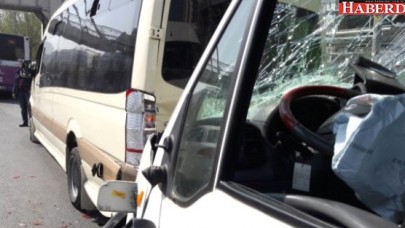 Esenyurtta Yolcu Minibüsü Kaza Yaptı: 1i Ağır 5 Yaralı