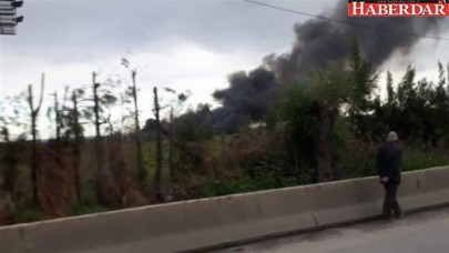 100 kişiyi taşıyan uçak düştü! Çok sayıda ölü...