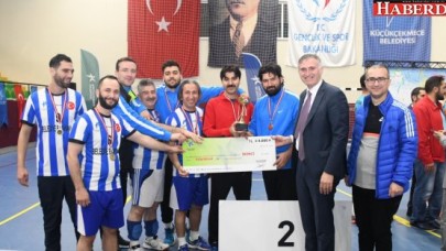 VOLEYBOL TURNUVASI ŞAMPİYONU BELLİ OLDU