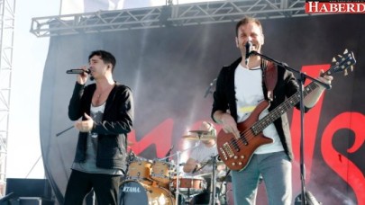 23 NİSANDA MANGA ÇOŞKUSU