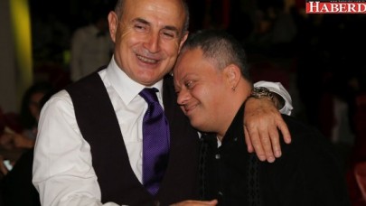 Akgün: Engelleri sevgiyle aşıyoruz!