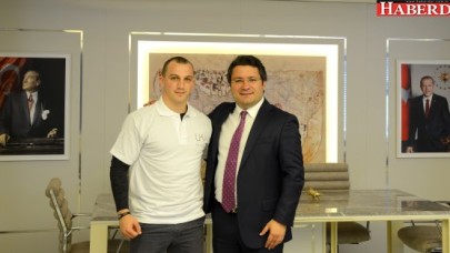 Ümit Kalko Vakfı’ndan Şampiyon Sporcuya Destek…