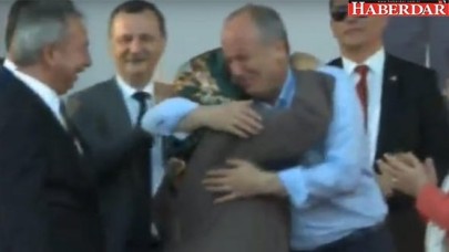 Muharrem İnceye miting sırasında sürpriz