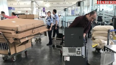 Atatürk Havalimanına oy sandıkları getirildi