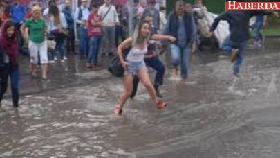 Meteoroloji Uyardı: Sağanak Yağış Cuma Gününe Kadar Sürecek