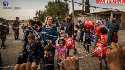 TÜRKİYE’DE ÜÇ BUÇUK MİLYON SURİYELİ YAŞIYOR