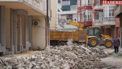 Büyükçekmece’nin caddeleri yenileniyor