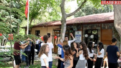 SINAV STRESİNİ MÜZİKLE ATTILAR