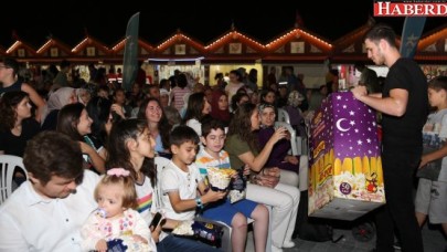 AÇIKHAVADA NOSTALJİK SİNEMA GECELERİ