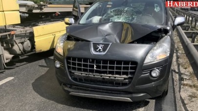 Karşıya Geçmeye Çalışan Kişiye Otomobil Çarptı