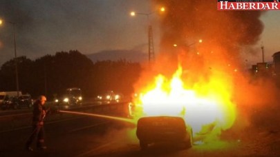 Silivride Bir Aile Yanan Araçtan Kıl Payı Kurtuldu