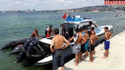 Büyükçekmece Sahilinden Denize Açılan Vatandaş Kayboldu