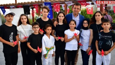 ŞARKILAR BARIŞ İÇİN SÖYLENDİ