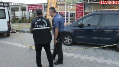 Esenyurtta Börekçi Önünde Silahlı Kavga: 1i Ağır 3 Yaralı