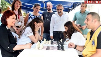 AVCILAR’DA SATRANÇ ŞÖLENİ