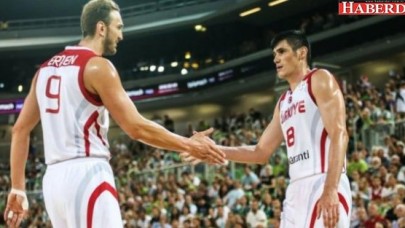 12 Dev Adam’dan dev galibiyet!