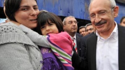 Kılıçdaroğlu, Varsak'ta Hurdacılar Sitesi'ni gezdi