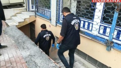 Küçükçekmecede 10 Ton Sahte Deterjan Ele Geçirildi