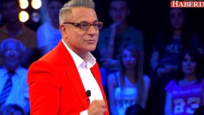 Ünlü Sunucu Mehmet Ali Erbil, Hastaneye Kaldırıldı