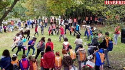 “Minikler Meşe Palamudu Topladı”