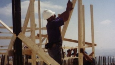 150 Türk işçi mahsur kaldı