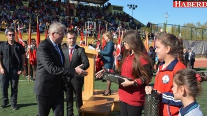 29 Ekim Cumhuriyet Bayramı Coşkuyla Kutlanıyor