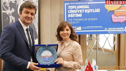 Büyükçekmece Belediyesi “Toplumsal Cinsiyet Eşitliği” semineri ev sahipliği yaptı