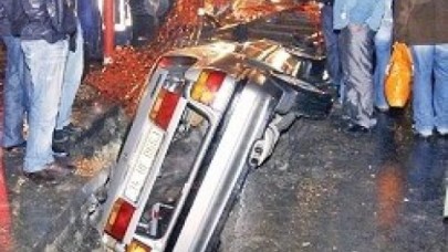 İSKİ’nin çukuruna hamile düştü